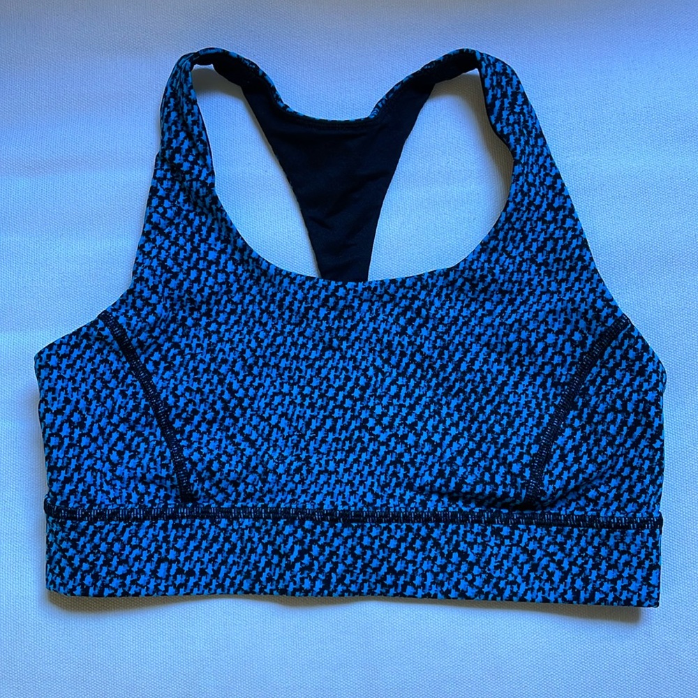 Lululemon sports bra